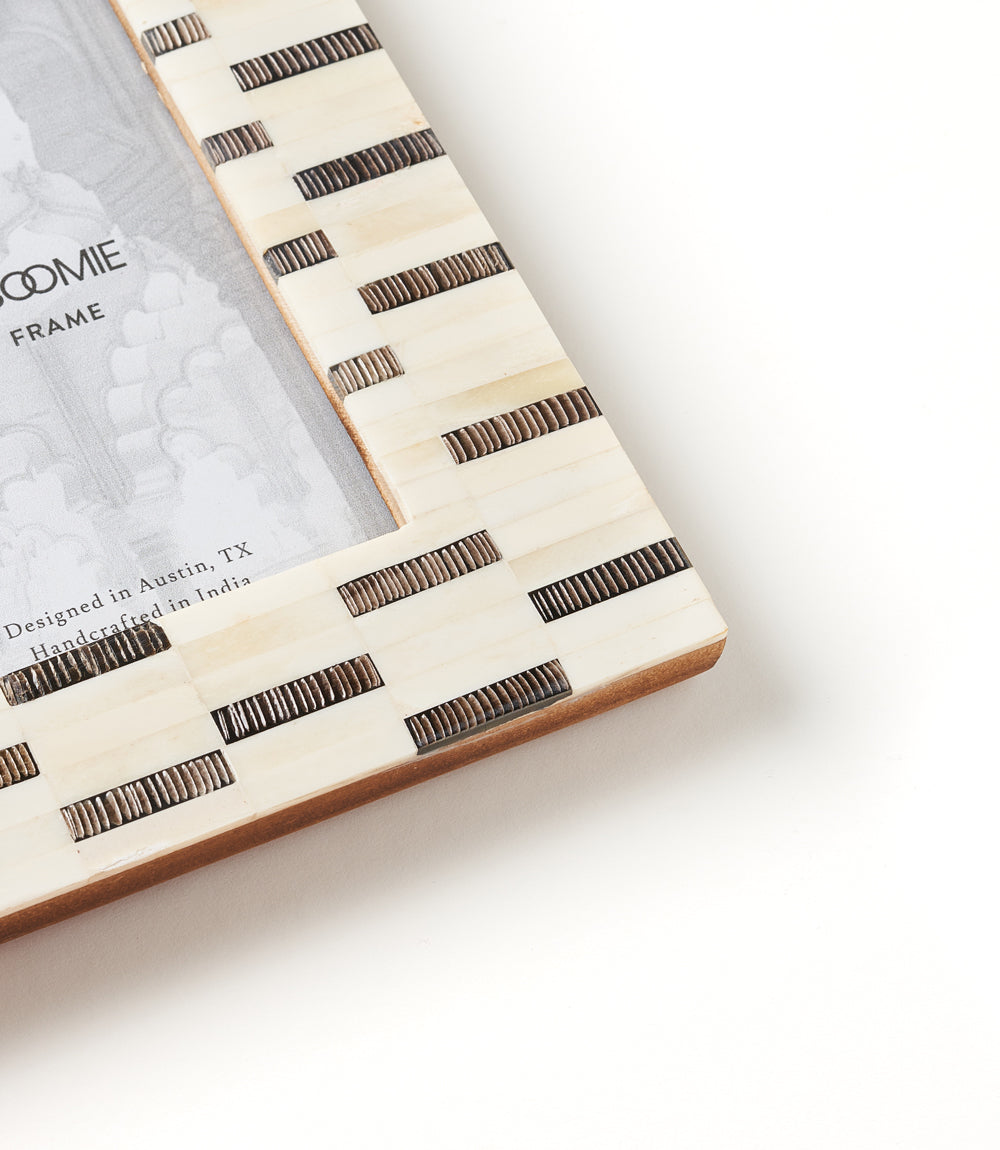 Mukhendu 4x6 Black & White Picture Frame - Fair Trade Carved Bone