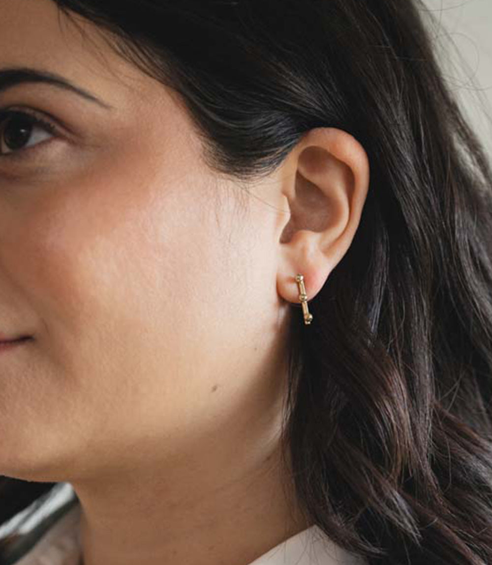 Pari Dot Bar Earring Set - Set of 2