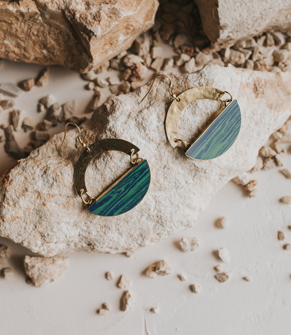 Ria Blue Green Swirl Drop Earrings