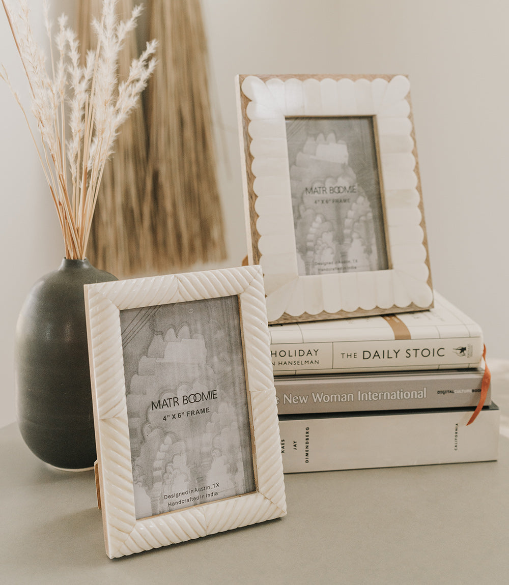 Amalesh 4x6 Picture Frame - Hand Carved Bone