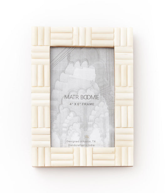 Vaishali 4x6 Cream Picture Frame - Hand Carved Bone