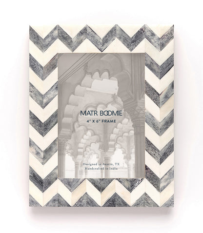 Rudra Storm 5x7 Gray & White Picture Frame - Hand Carved Bone