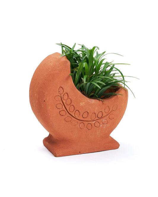 Rakshana Cresecent Moon Plant Pot - Terracotta