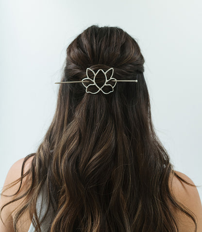 Kairavini Lotus Hair Slide with Stick - Silver