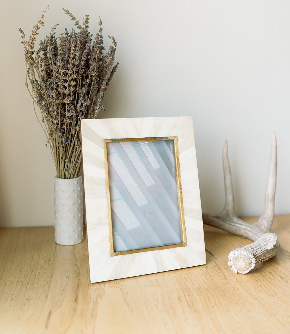 Mukhendu 5x7 Picture Frame - Bone, Brass Inlay