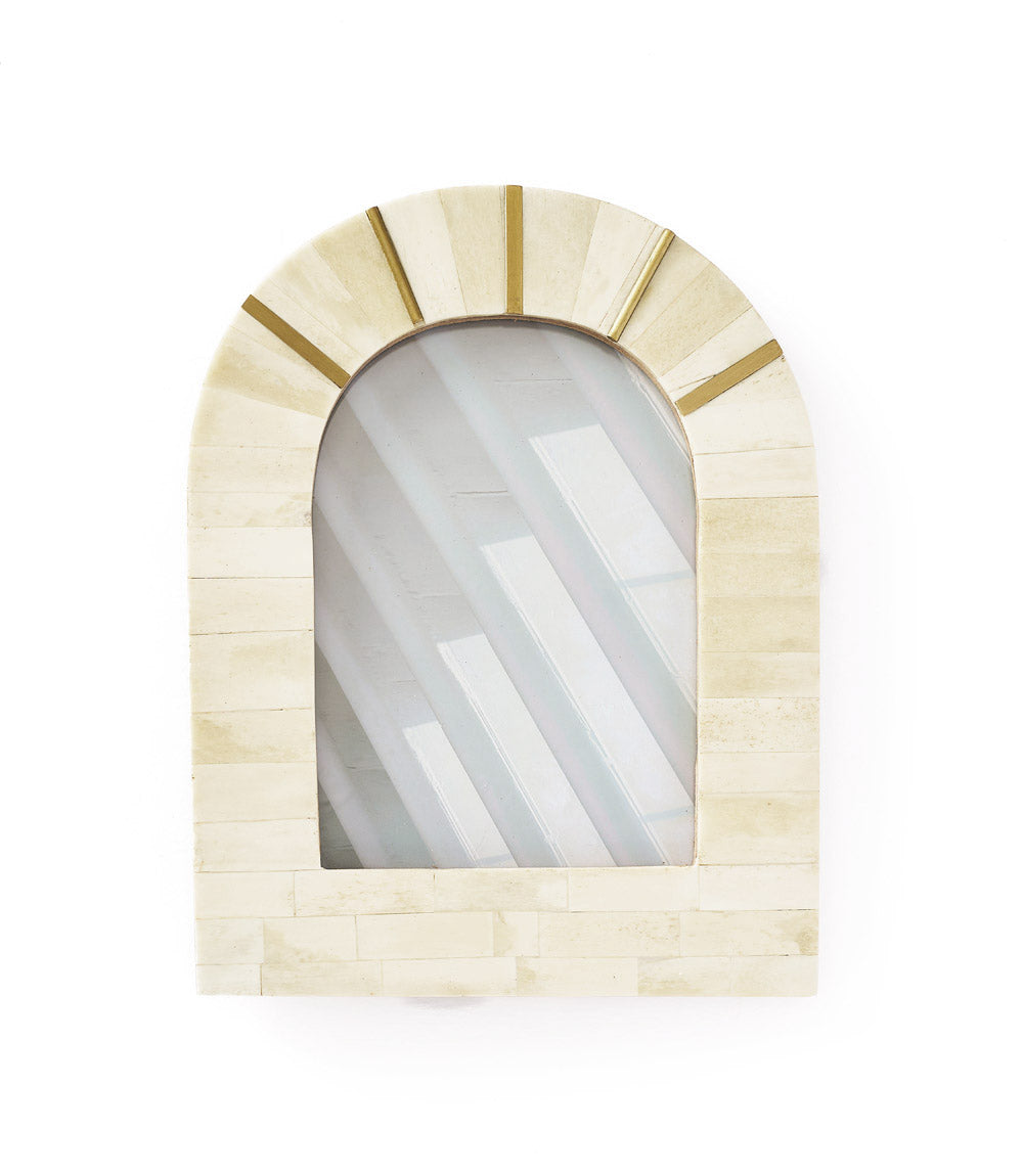 Mukhendu Arch 5x7 Cream Picture Frame - Handcrafted Bone