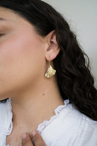 Sayuri Ginkgo Leaf Drop Earring - Gold