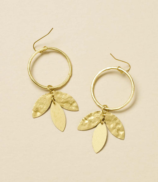 Aamani Vine Hoop Earring - Gold