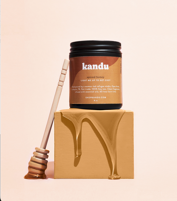 We launch our first line of candles, Kandu,