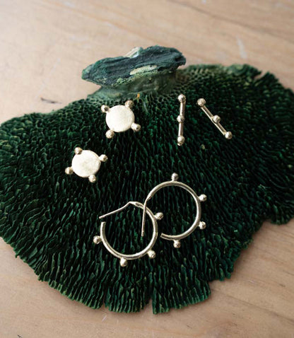 Pari Dot Bar Earring Set -  Set of 2
