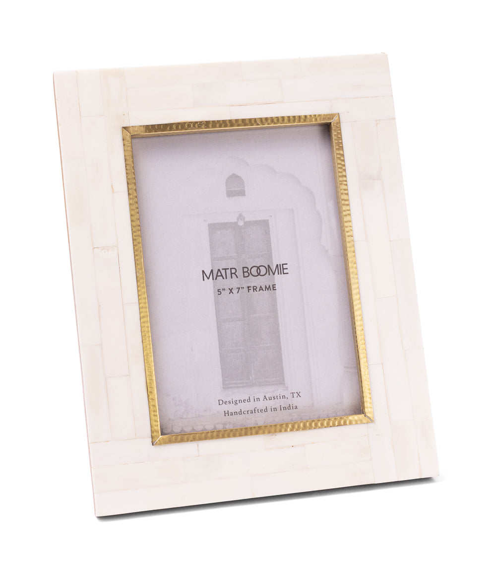 Mukhendu 5x7 Picture Frame - Bone, Brass Inner Edge