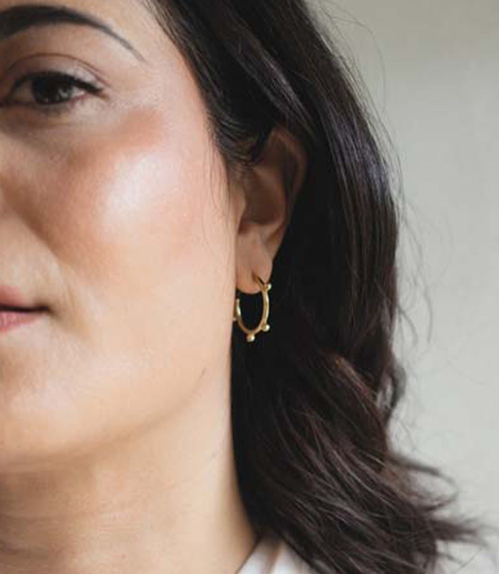 Pari Dot Hoop Earring Set - Set of 2