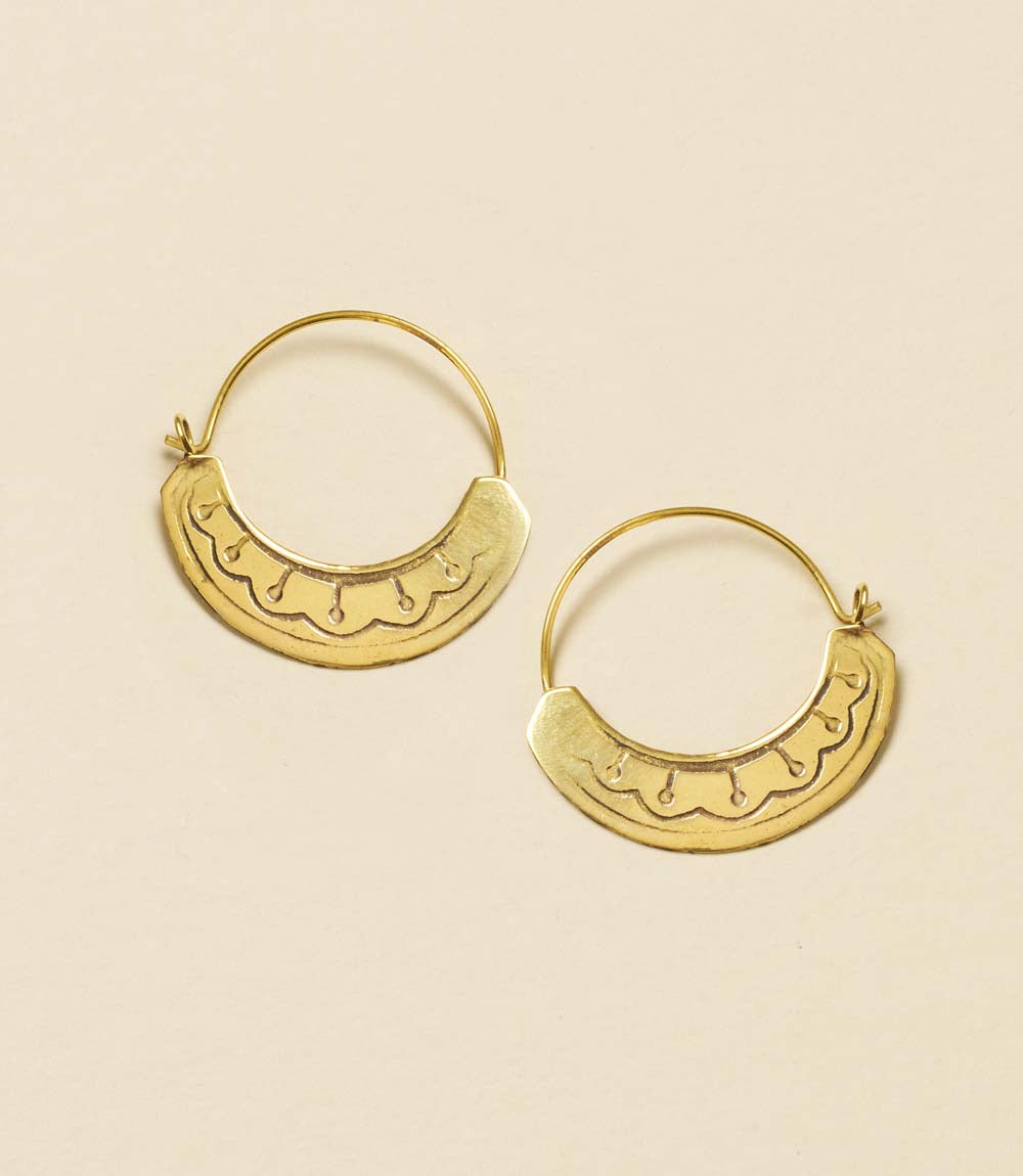 Yashi Embossed Hoop Earring
